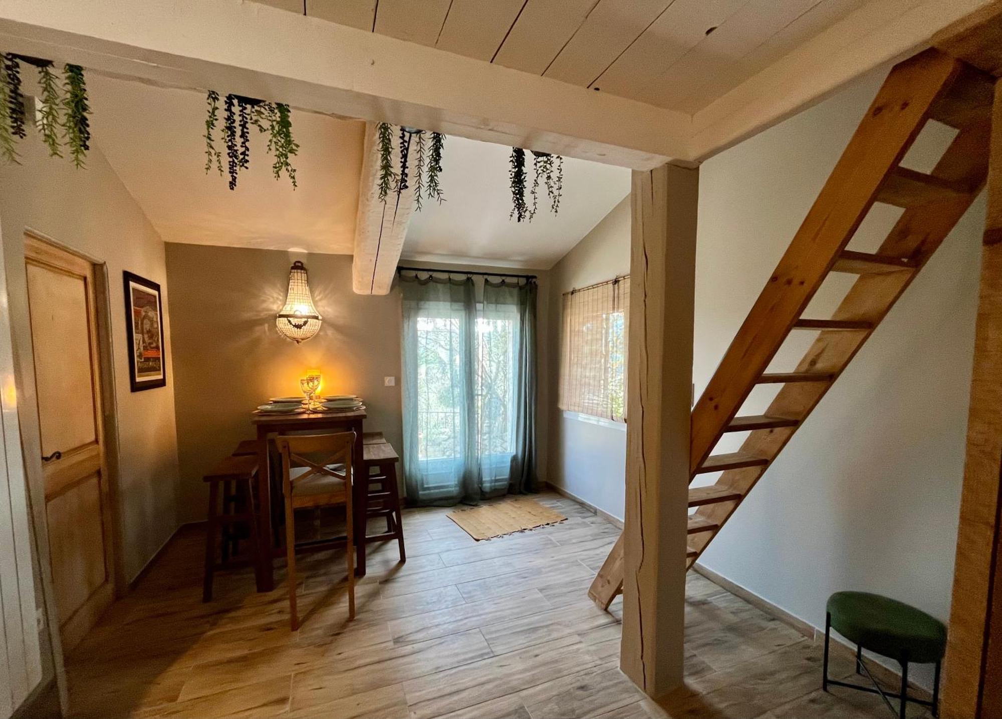 La Maison D'Eddy Et Caro Aux Portes Du Verdon Trigance Esterno foto